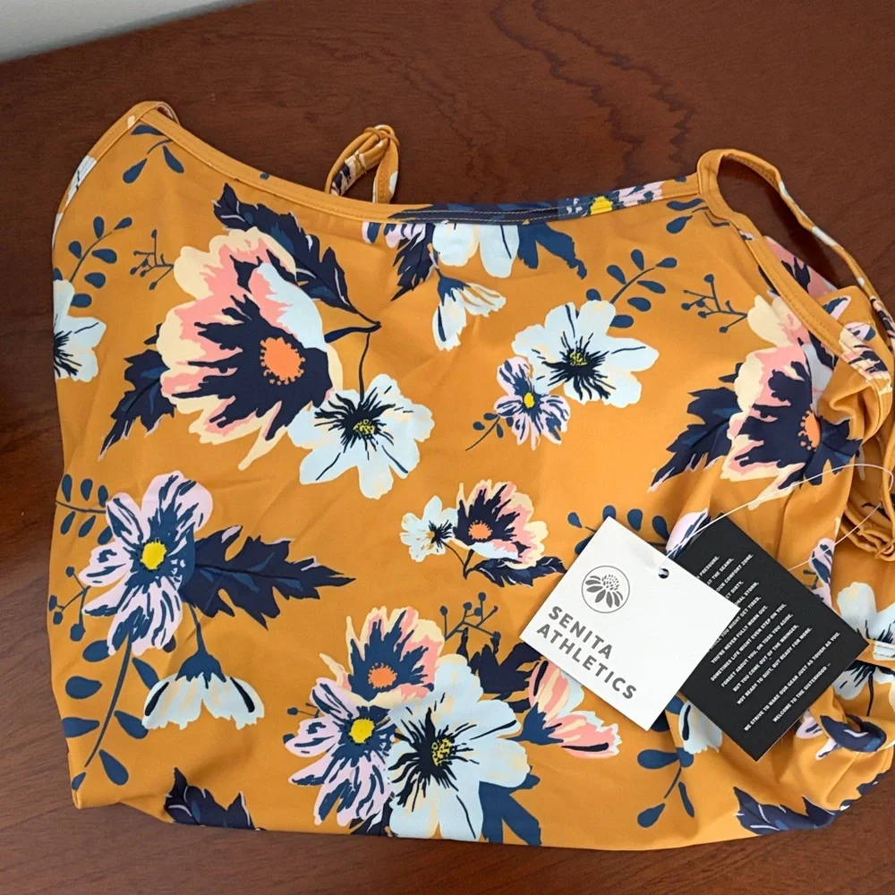 NWT Senita Floral Maternity Tankini Top Swimsuit - Picture 3 of 3